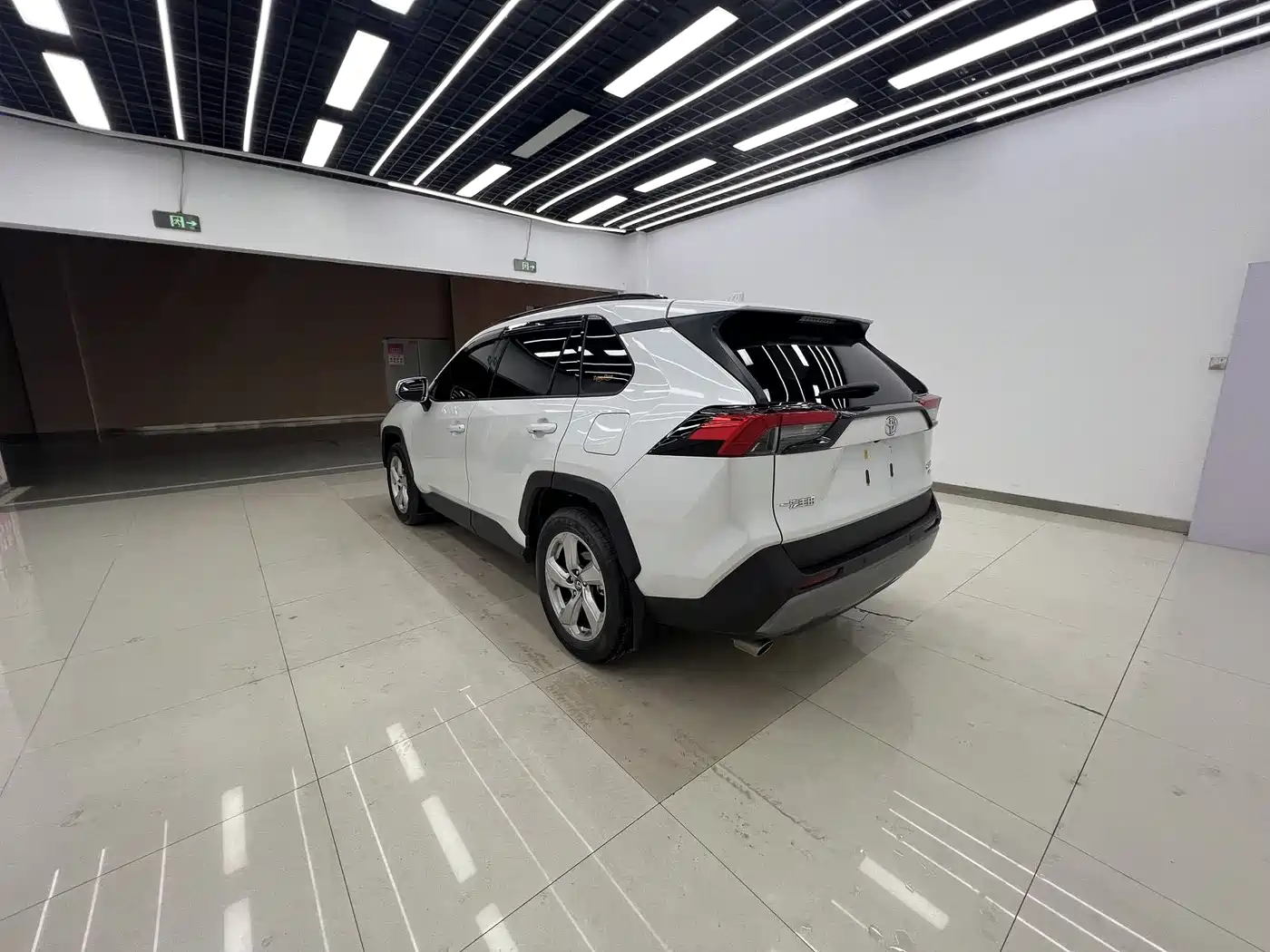 Toyota RAV4 Rongfang 2021 2.0L CVT 4WD Trend PLUS фото 6