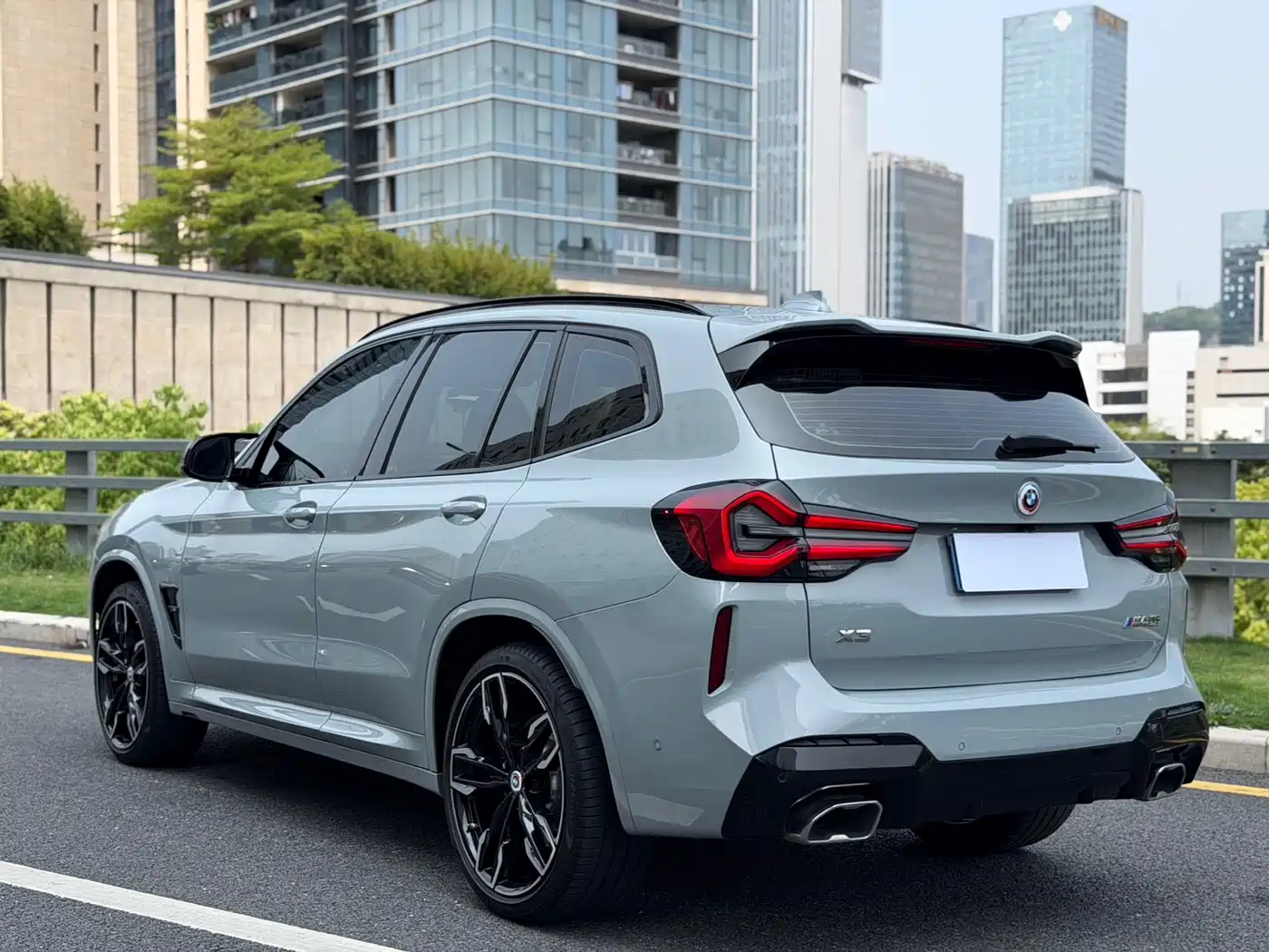 BMW X3 M40I