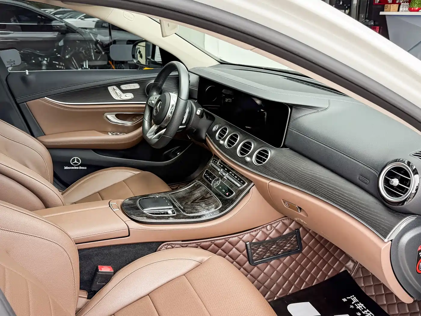 Mercedes-Benz E-Class 2020 Facelift E 300 L Sport Fashion фото 10