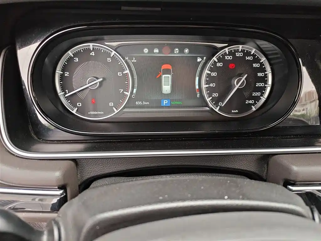 GAC Trumpchi Trumpchi M6 2019 270T DCT Premium Edition (7-seater) (China VI) фото 4