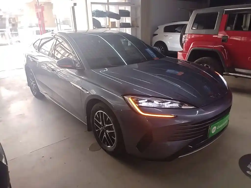 BYD Seal 2024 2024 Glory Edition DM-i 1.5L 121km Elite