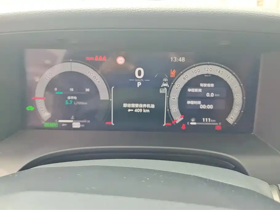 Toyota Camry 2024 Hybrid 2.0HG Premium Edition фото 14