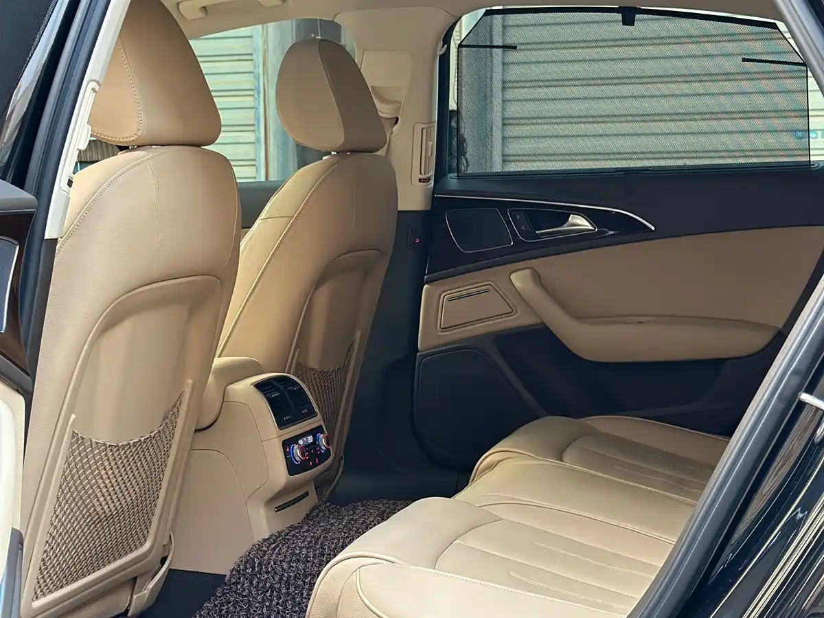 Audi A6L 2012 30 FSI Comfort фото 14