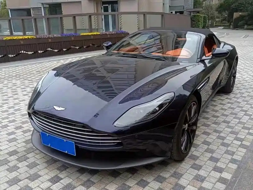 Aston Martin DB11 2021 2022 4.0T V8 Volante