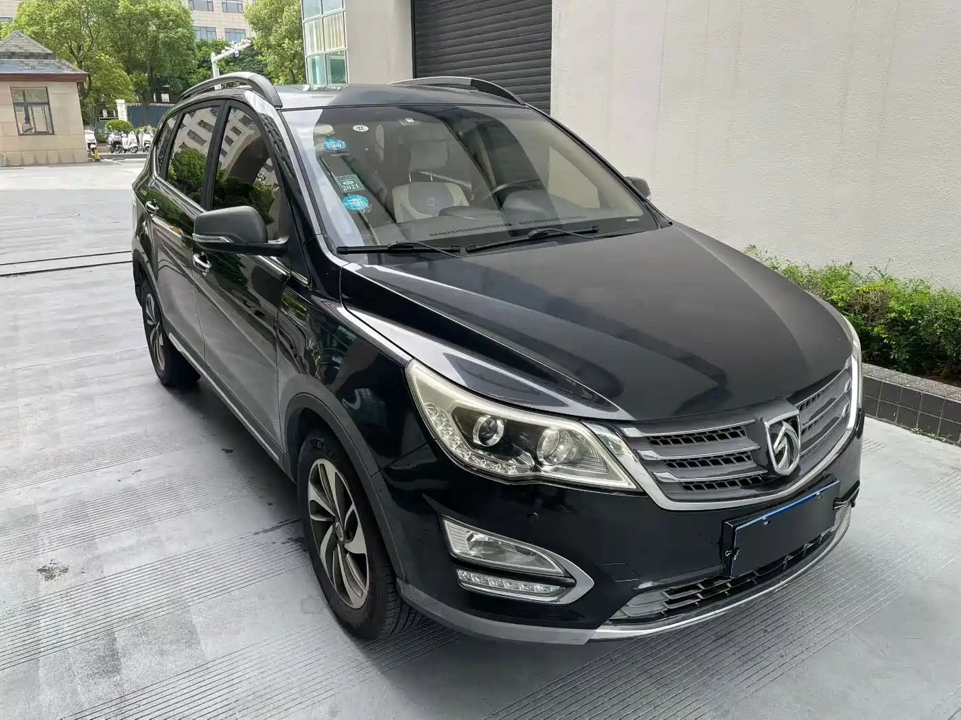 Baojun 560 2017 2016 1.5T Manual Luxury