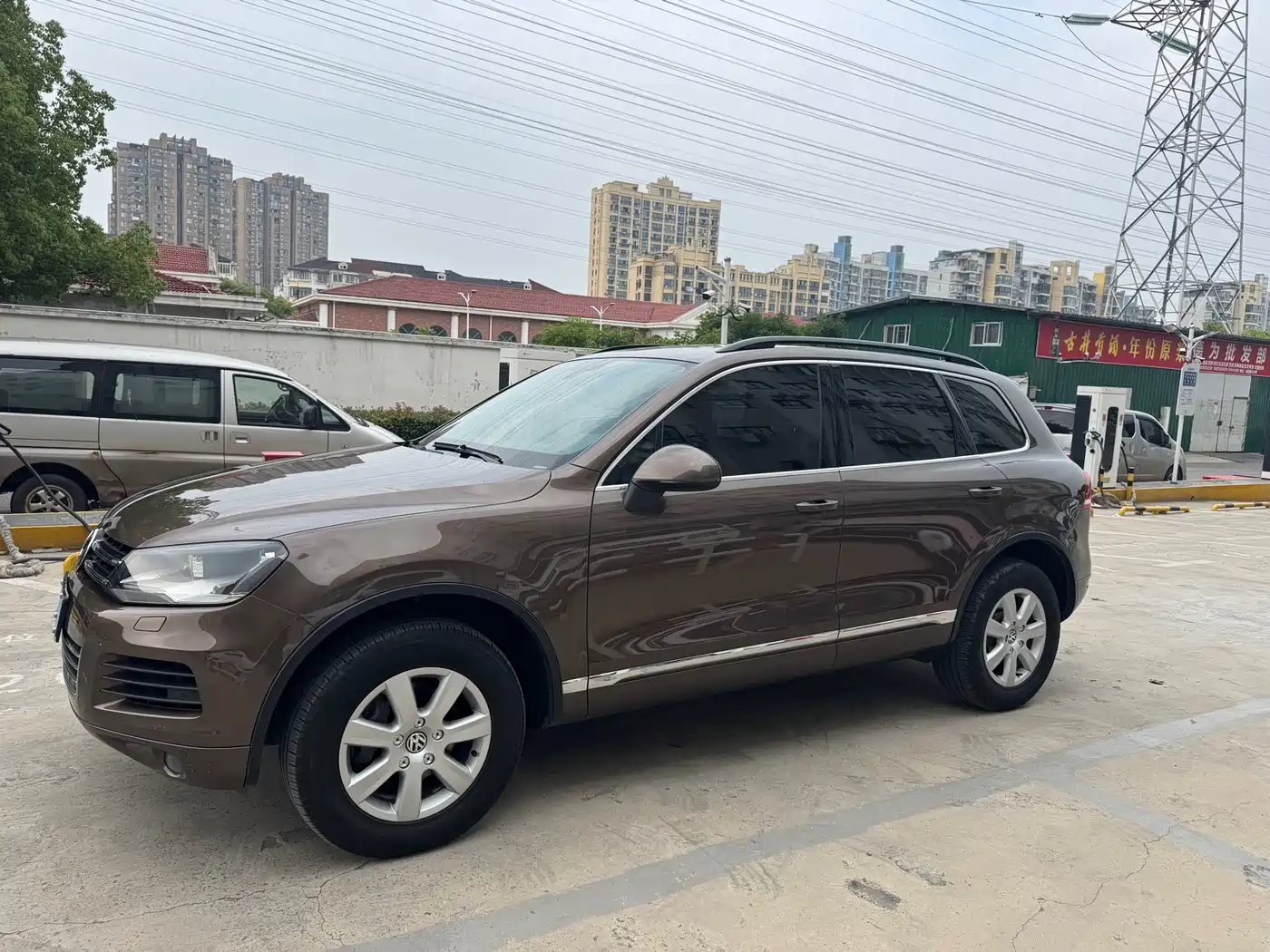 Volkswagen Touareg 2011 3.0TSI Standard фото 4