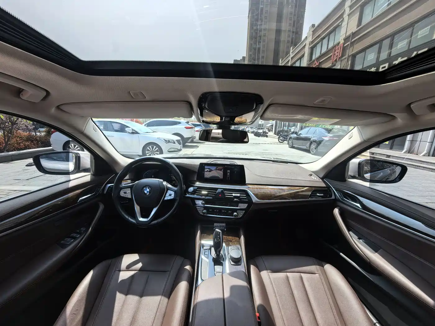 BMW 5 Series 2020 525Li Luxury Package фото 6