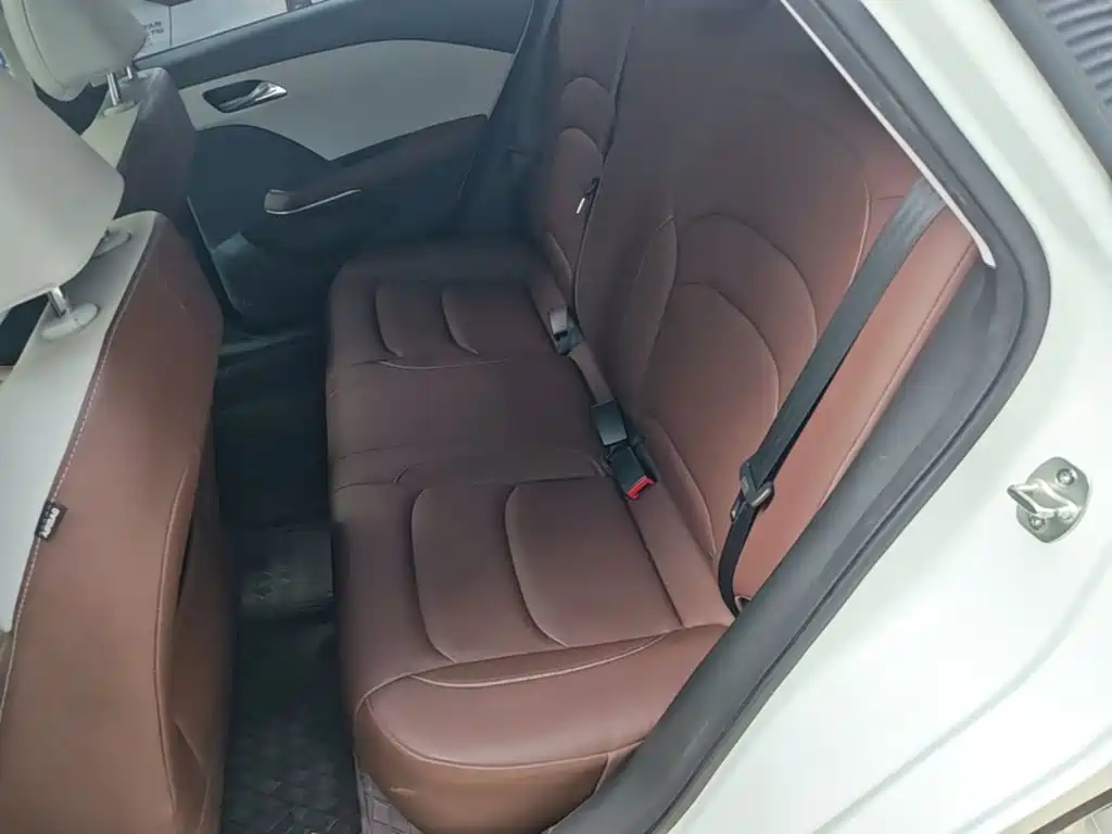 Chevrolet Monza 2024 2024 1.5L Dual-Clutch Delight Edition