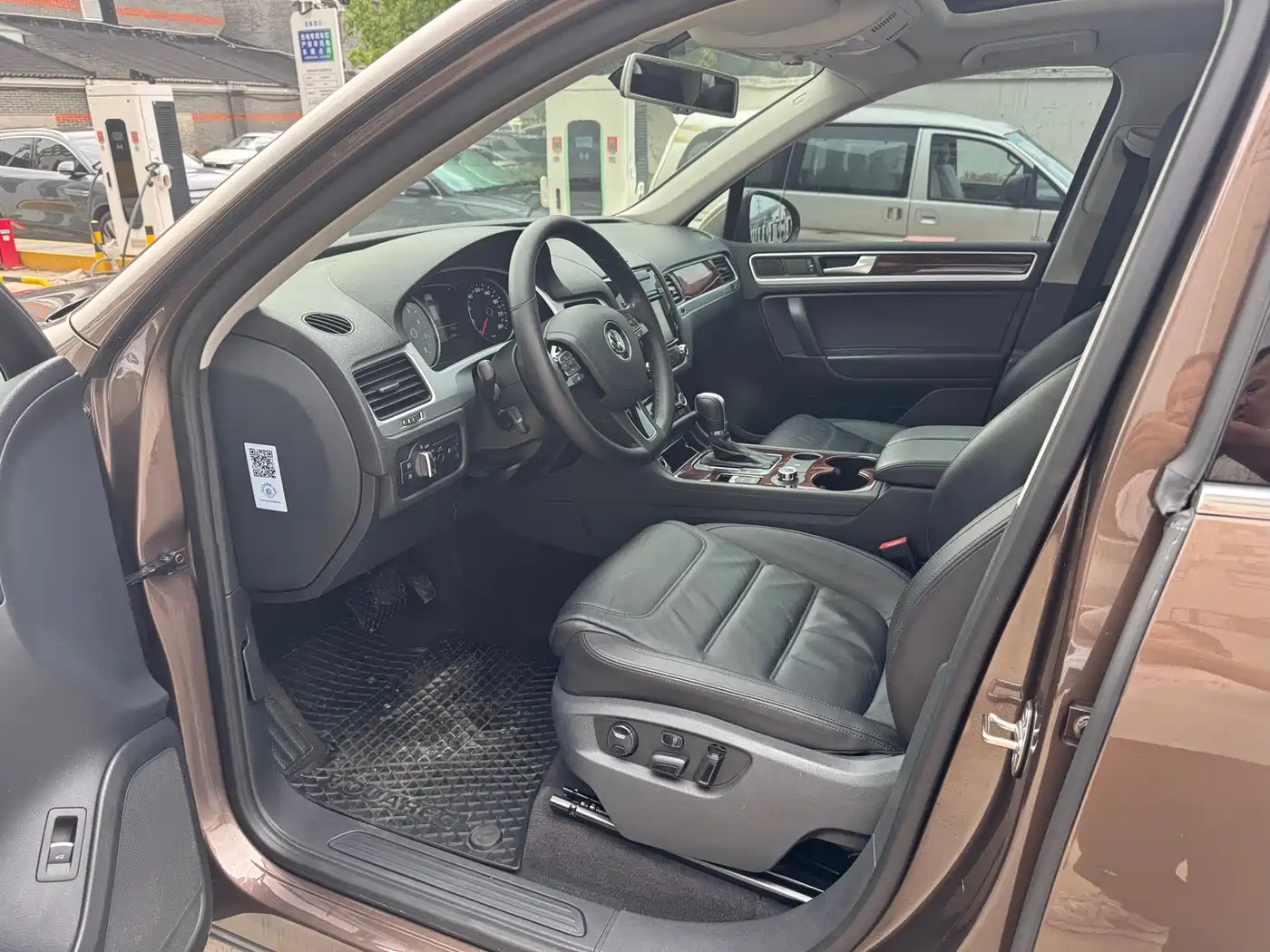 Volkswagen Touareg 2011 3.0TSI Standard фото 5