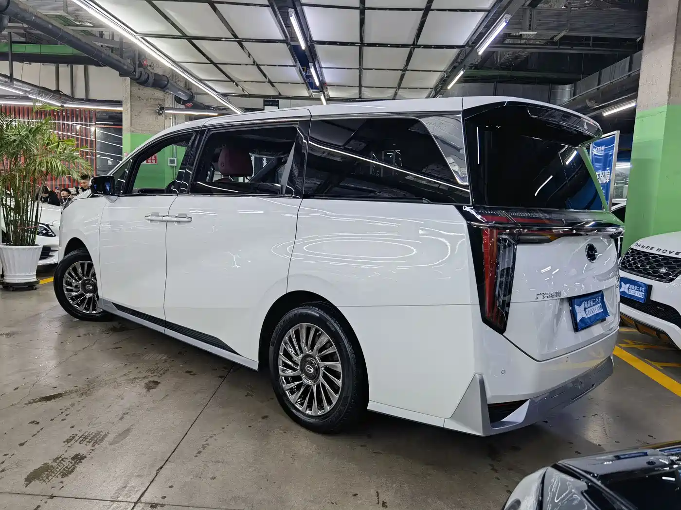 GAC Trumpchi Trumpchi M8 2025 Model Master Series Super Hybrid Edition фото 6