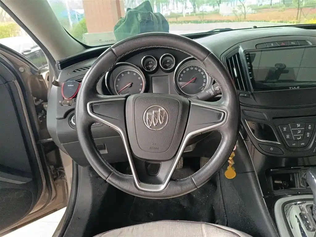 Buick Regal 2015 1.6T Fashion Tech Model фото 3