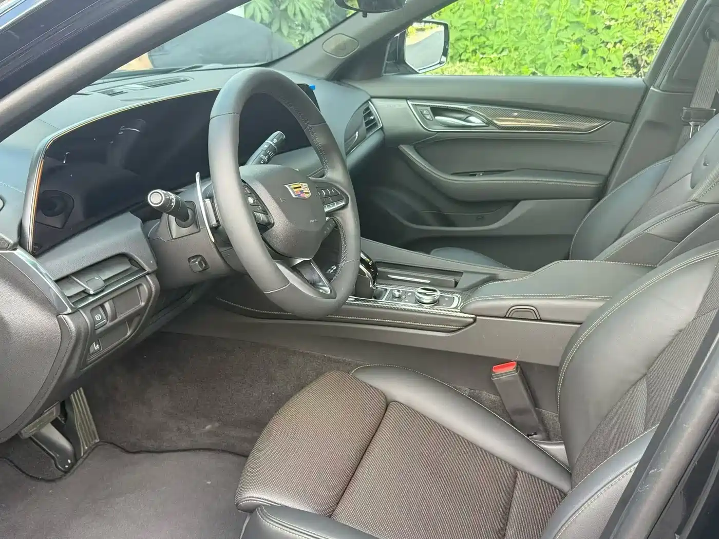Cadillac CT5 2026 2025 Model 28T Track Performance Edition + Peak Track Package