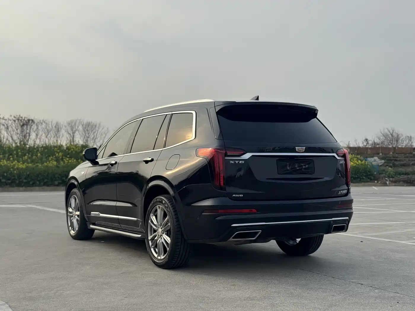 CADILLAC XT6