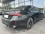 Фото 4 - BMW i5 M60