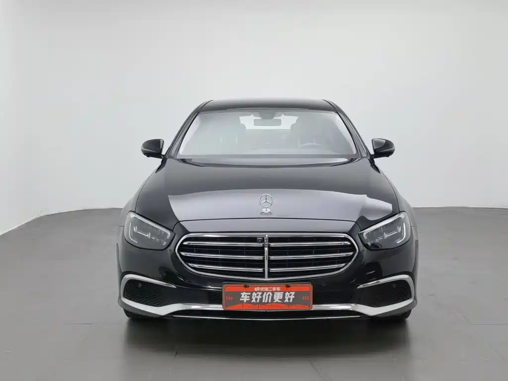 Mercedes-Benz E-Class, миниатюра 3
