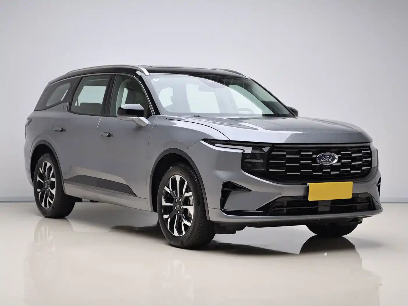 2025 Ford Edge