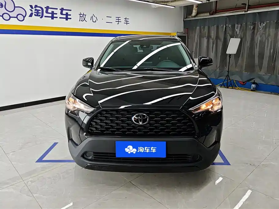 Toyota Corolla Cross 2022 2.0L Pioneer Edition фото 2