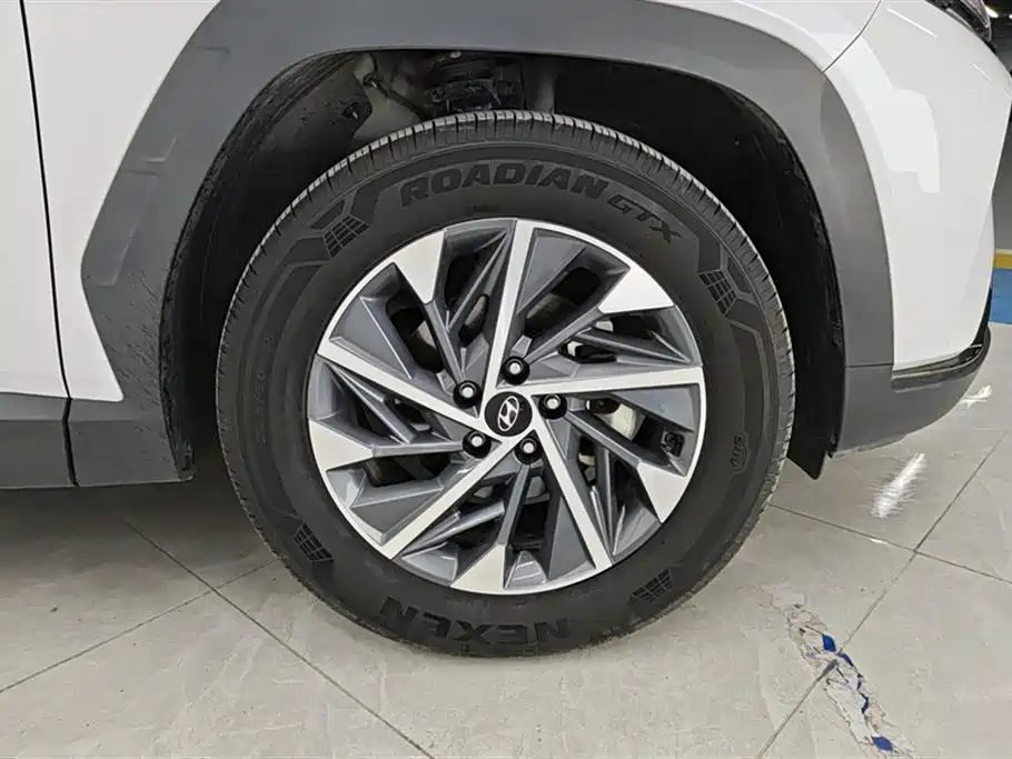 Hyundai Tucson 2023 Tucson L 1.5T Automatic 2WD GLX Elite Edition фото 6