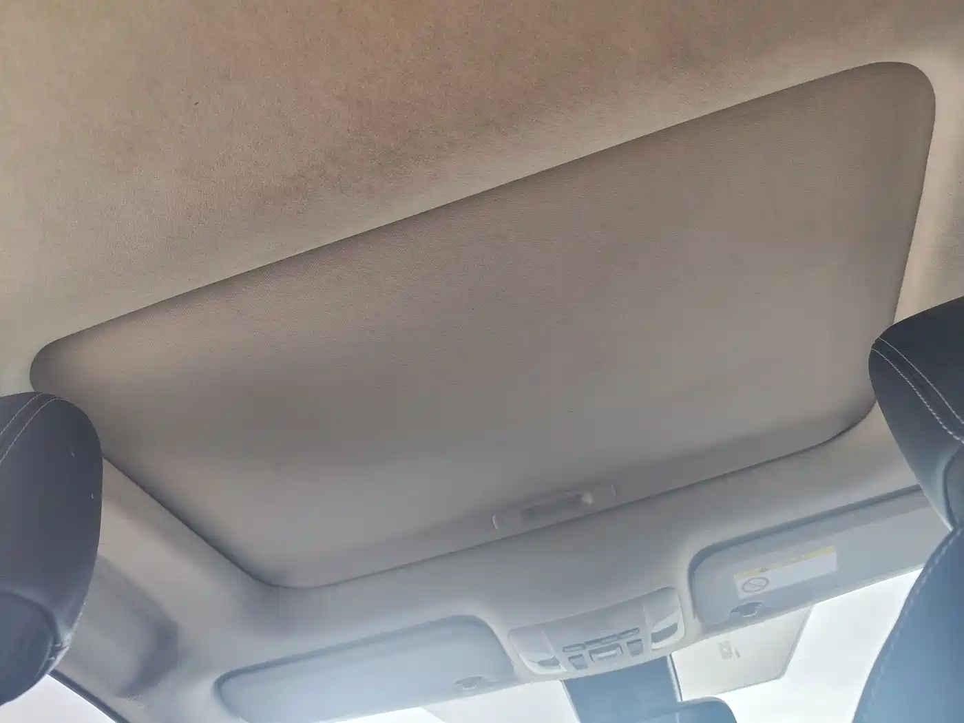 Toyota Corolla 2021 1.2T S-CVT Luxury Edition фото 9