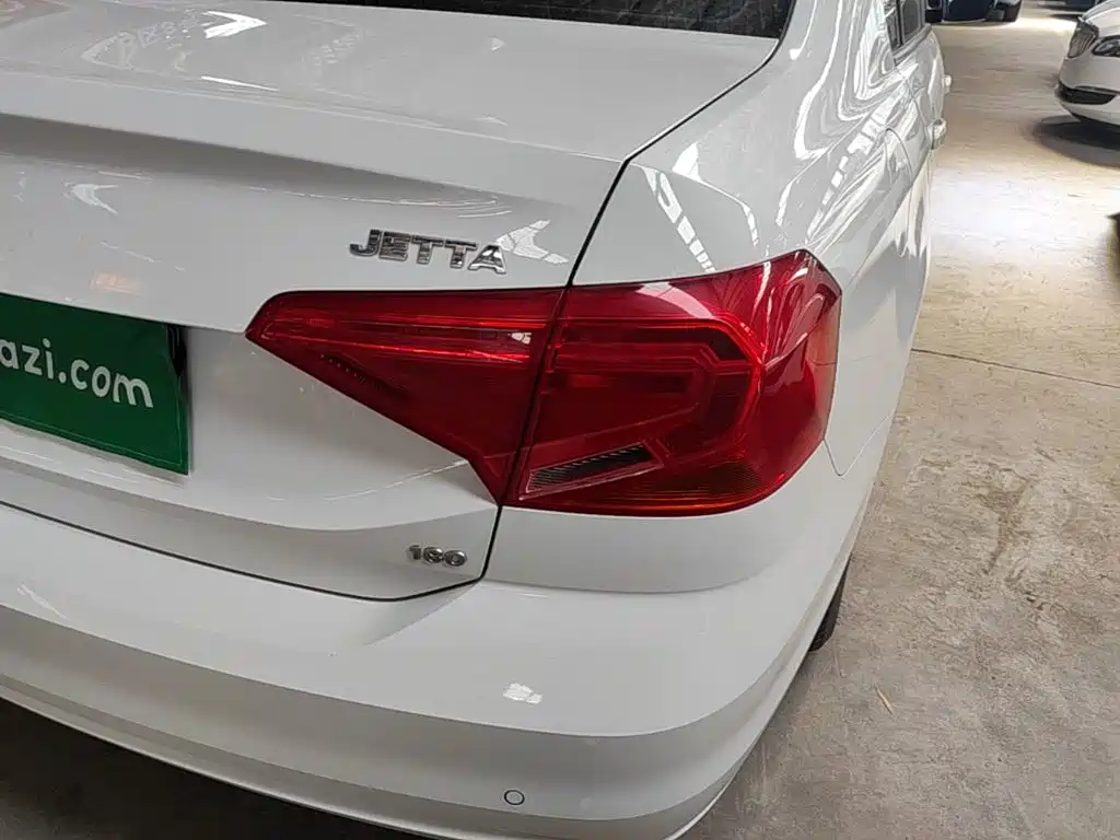 Volkswagen Jetta 2019 2019 Dream Edition 1.5L Manual Fashion