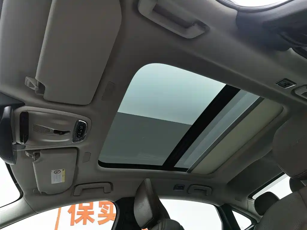 VOLVO S90 PLUG IN HYBRID