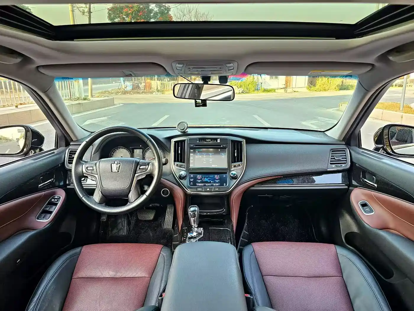 Toyota Crown 2019 2018 2.0T Sport Edition