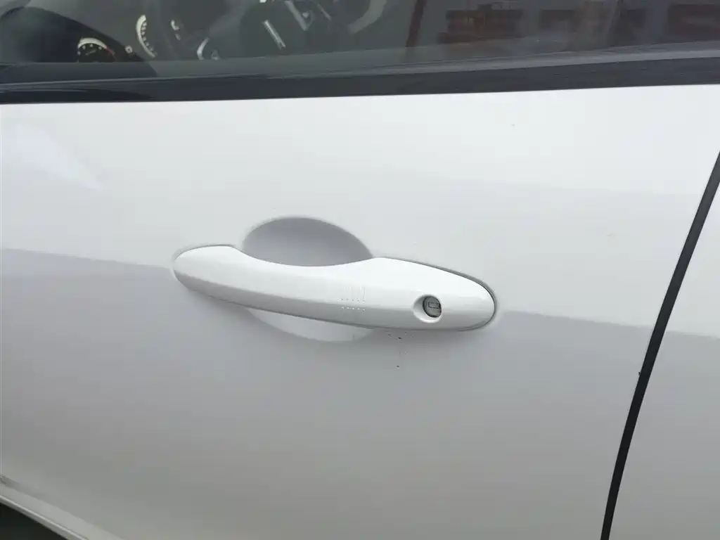 WEI PAI WEI BRAND VV7