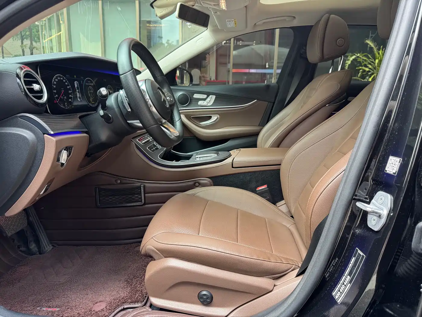 Mercedes-Benz E-Class 2019 Facelift E 300 L Sport Fashion фото 12