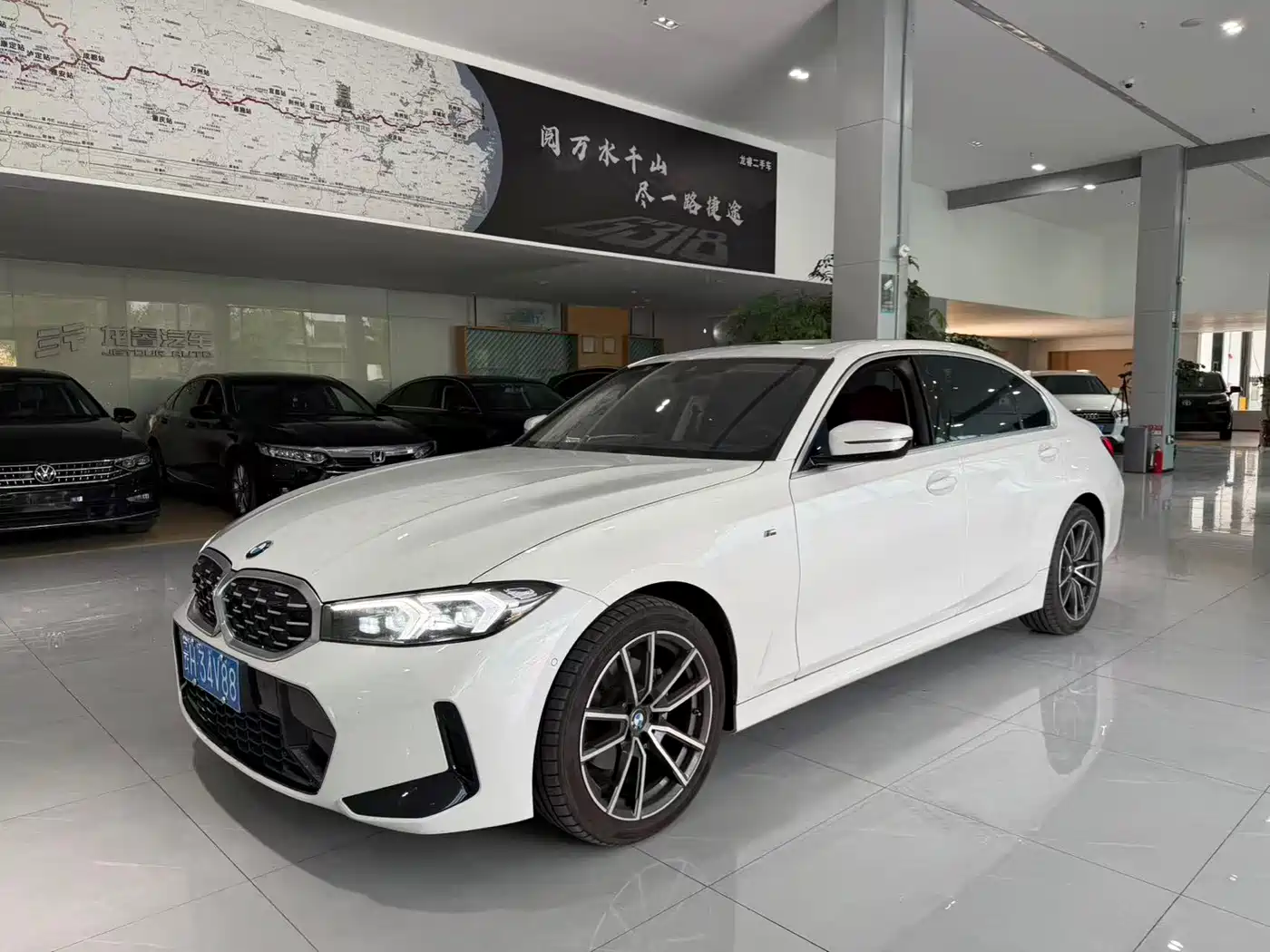 BMW 3 Series 2023 325Li M Sport Package фото 3