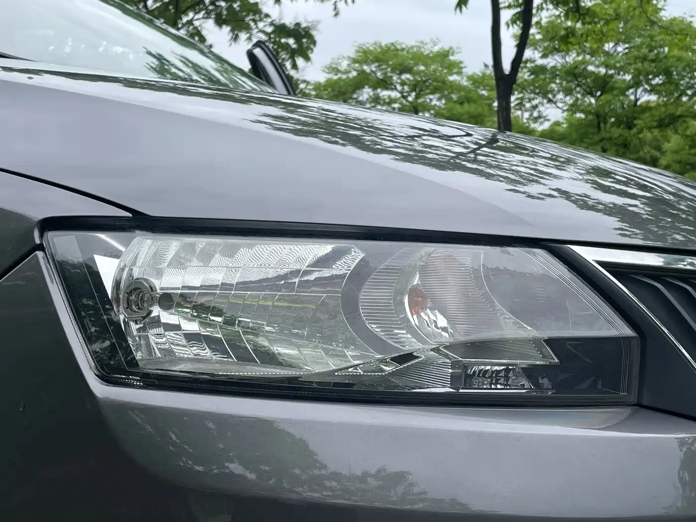 Škoda Rapid 2013 1.6L Automatic Smart Selection фото 13