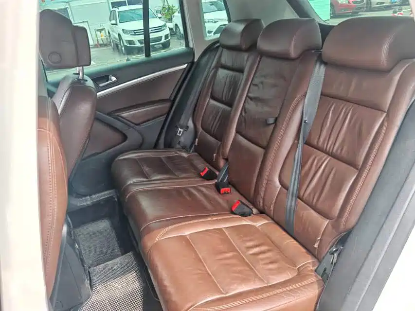 Volkswagen Tiguan 2012 2012 2.0TSI Luxury Edition