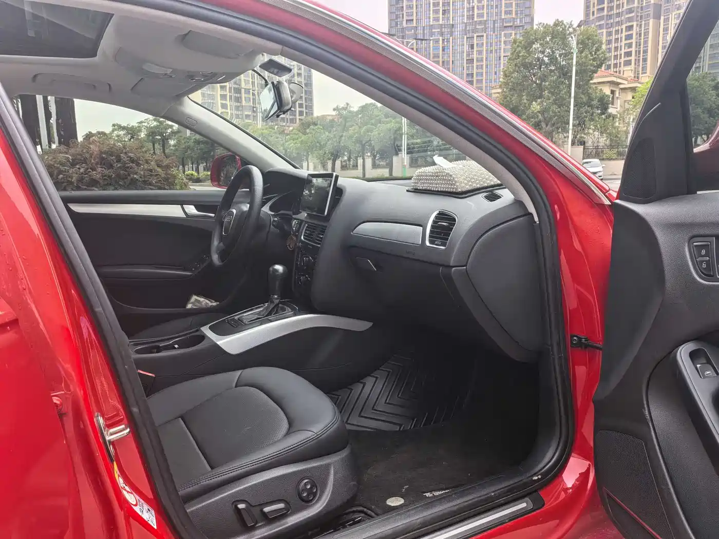 Audi A4L 2012 2.0 TFSI Auto Comfort фото 8