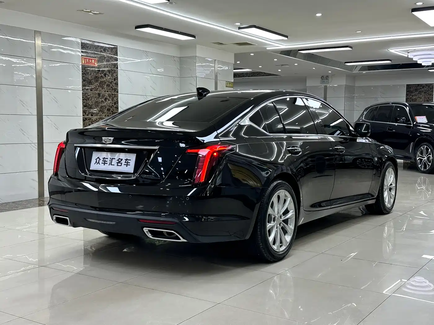 CADILLAC CT5