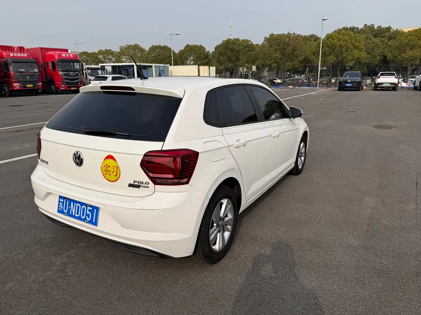 Volkswagen Polo 2019 Plus 1.5L Automatic Colorful Tech Edition фото 9