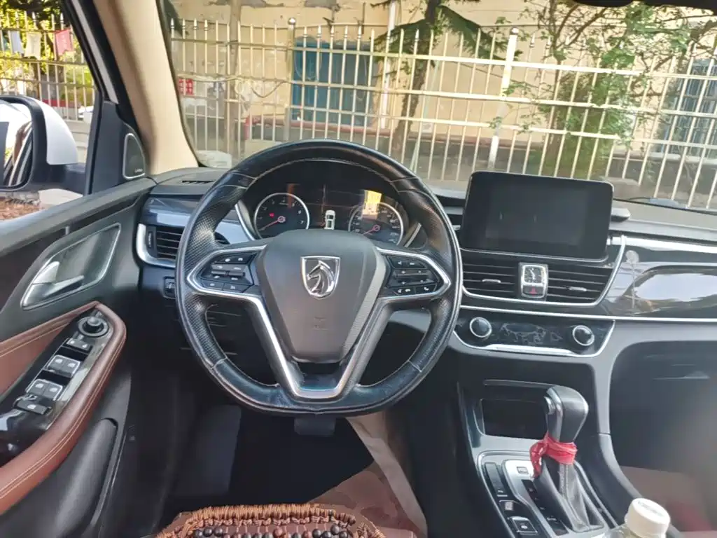 Baojun 560 2018 2017 1.5T DCT Flagship Model