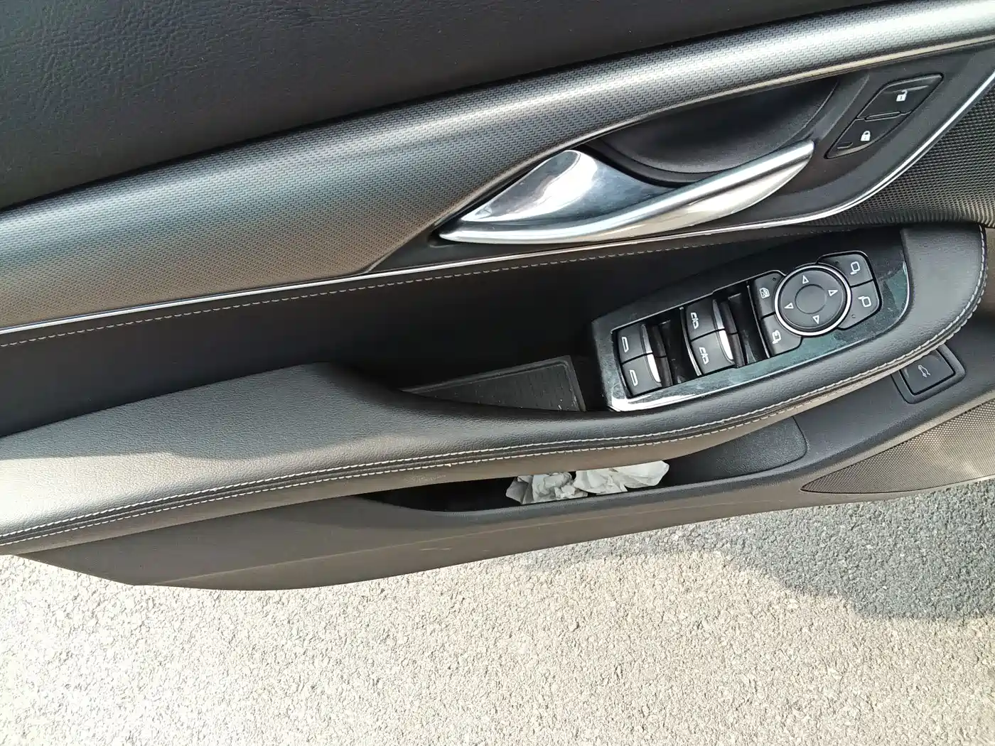 Photo 11 - Cadillac CT5