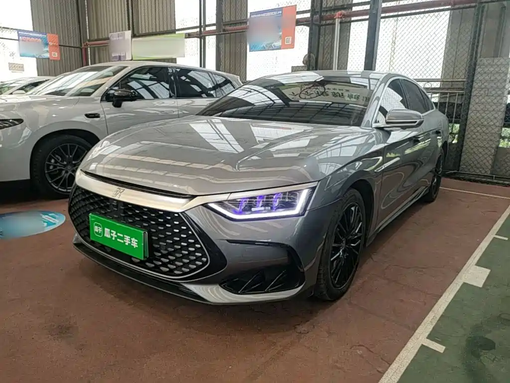 BYD Han 2022 DM-i 121KM Prestige