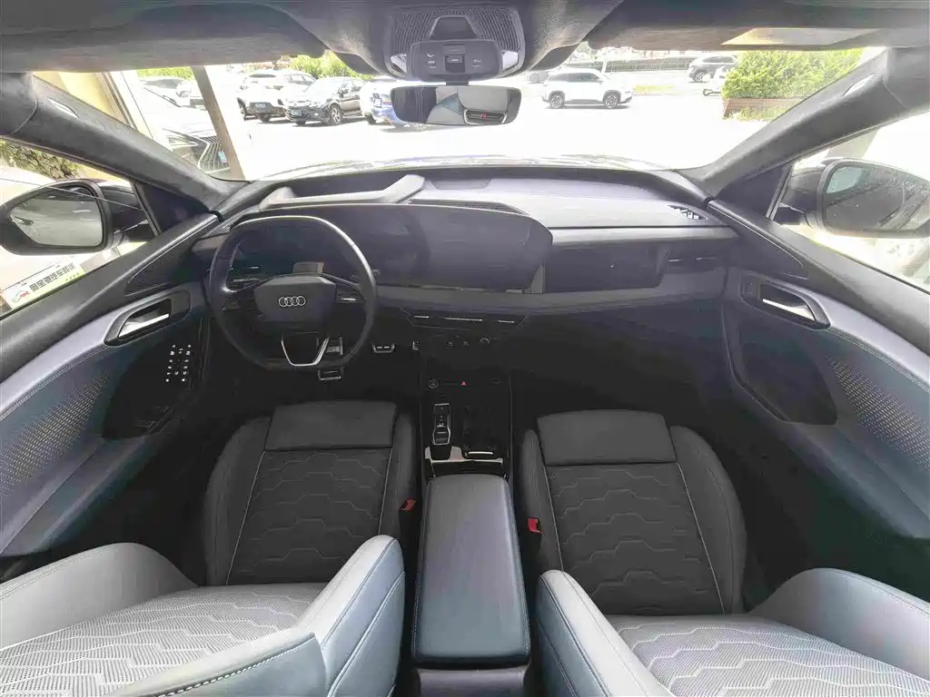 Audi Q6L e-tron 2025 2025 Model Pioneer Edition