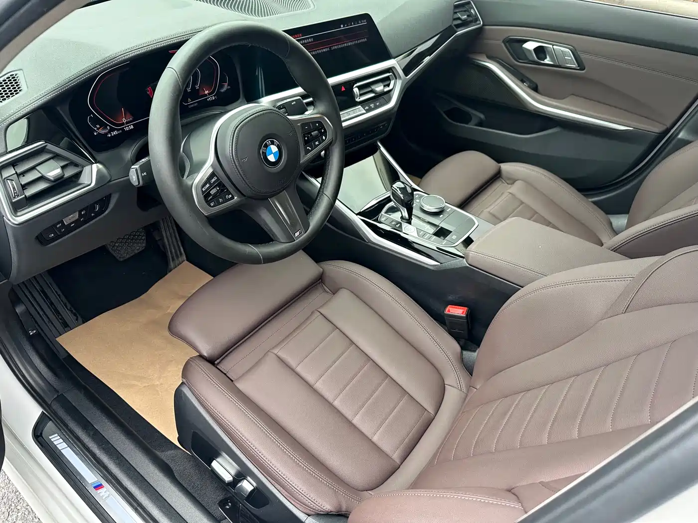 BMW 3 Series 2021 320Li M Sport Package фото 3