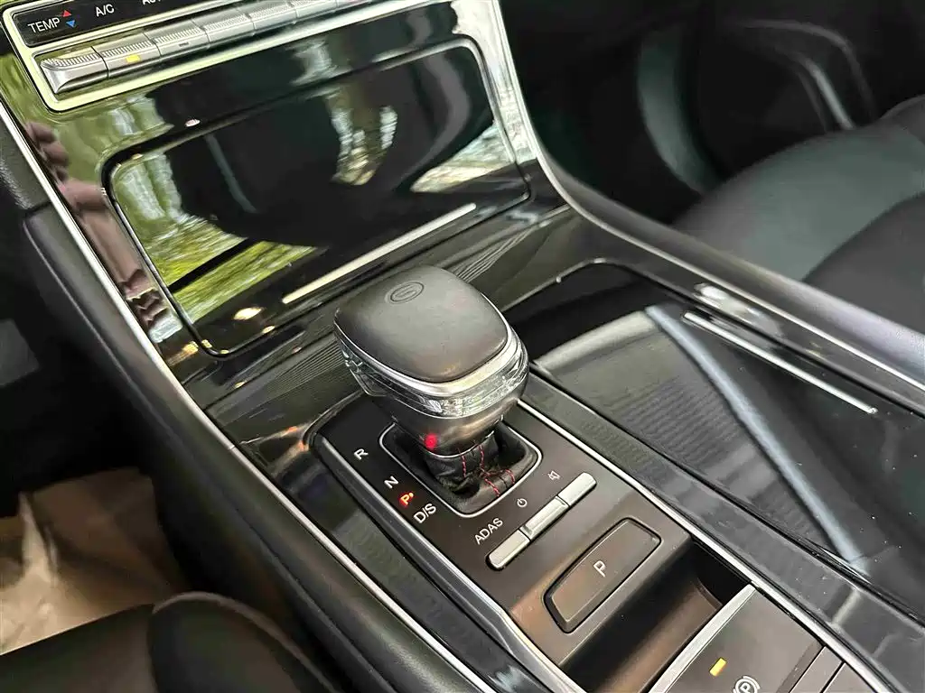 GAC TRUMPCHI GS4 PLUS