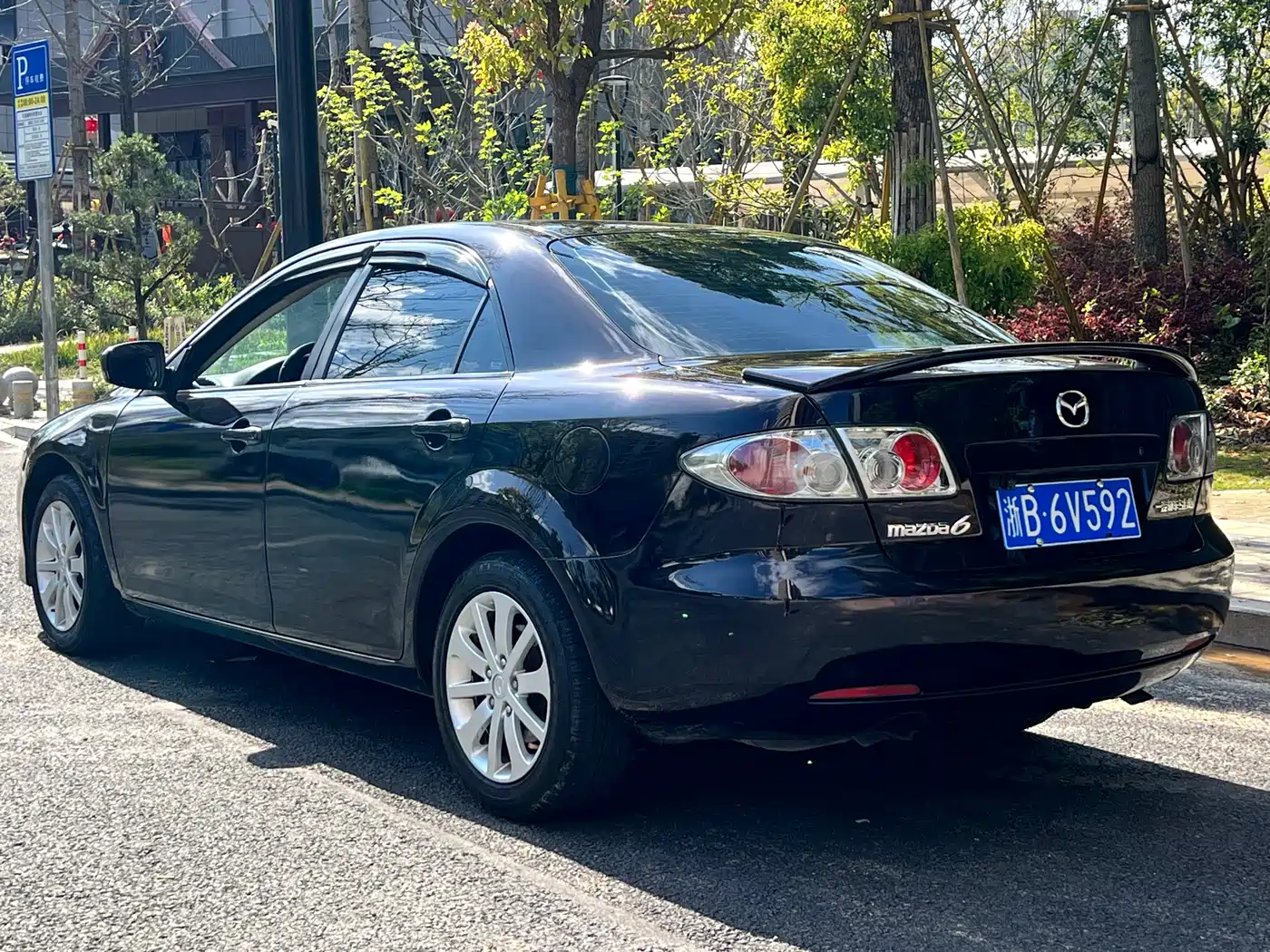 Фото 7 - Mazda 6