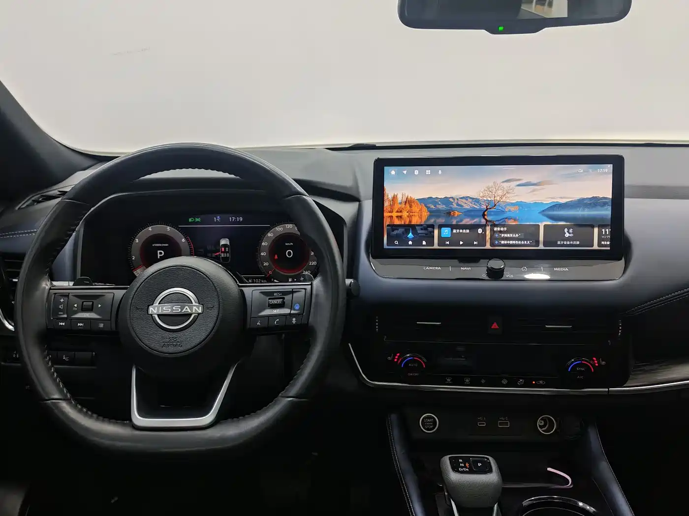 NISSAN QASHQAI