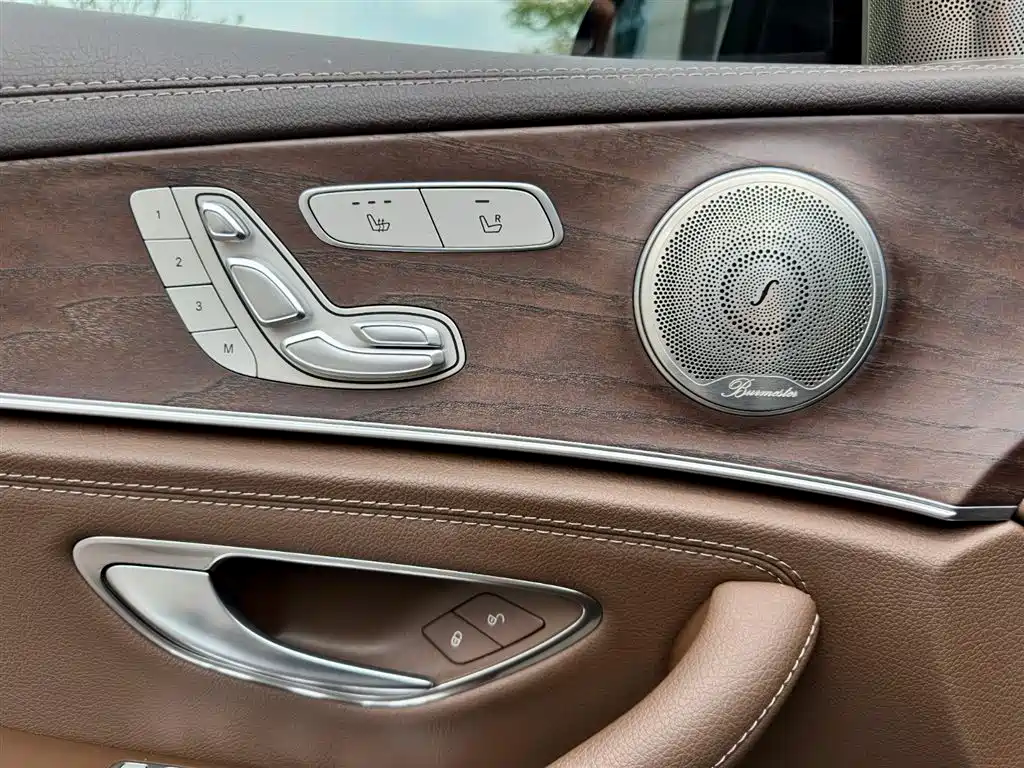 Mercedes-Benz E-Class 2021 E 300 L Fashion фото 19