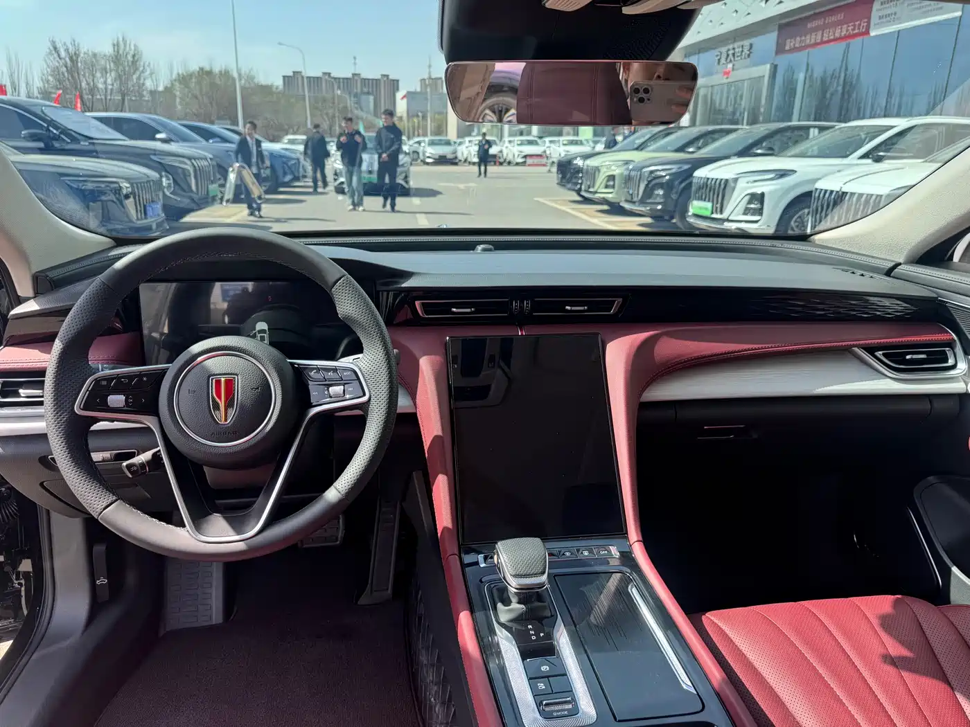 Hongqi H5 PHEV 2025 170 Super Hybrid Edition фото 10