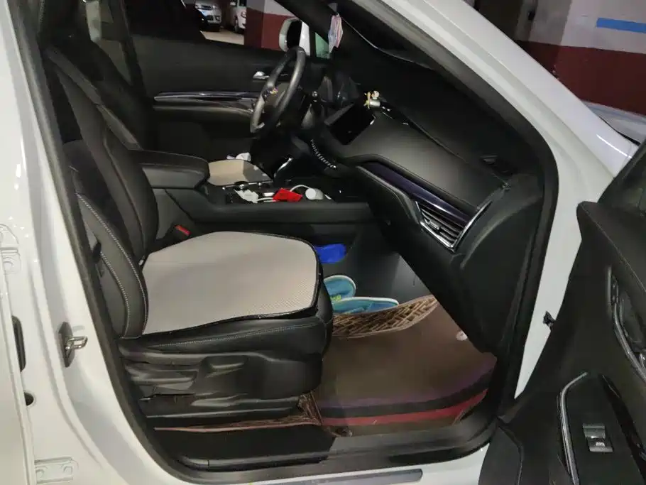 Cadillac XT4 2022 2022 28T FWD Style
