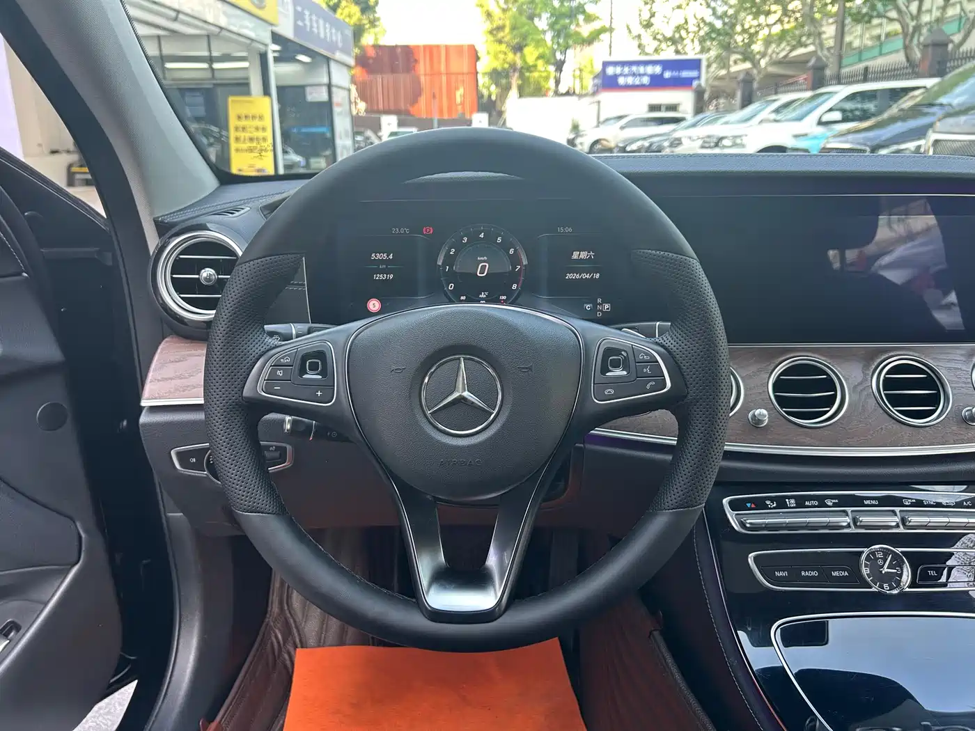 Mercedes-Benz E-Class 2018 E 300 L Luxury фото 9