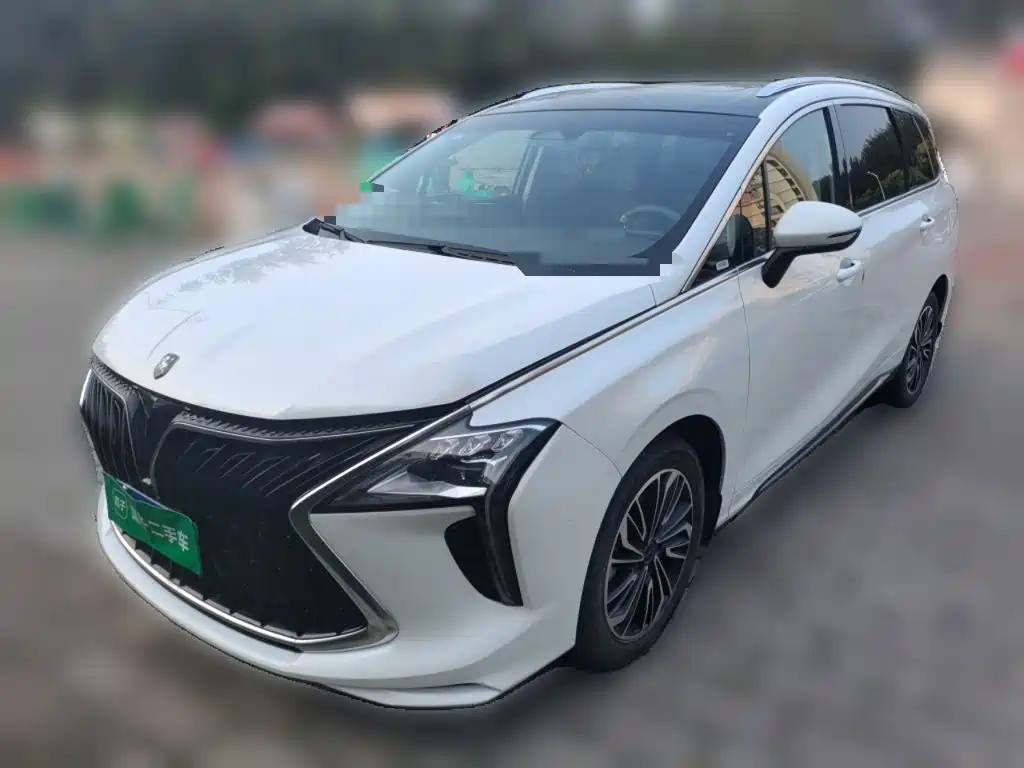 Dongfeng Fengxing Fengxing Yacht 2022 1.5T DCT Chase the Wind Edition