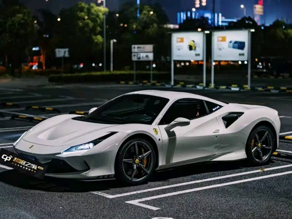 FERRARI F8