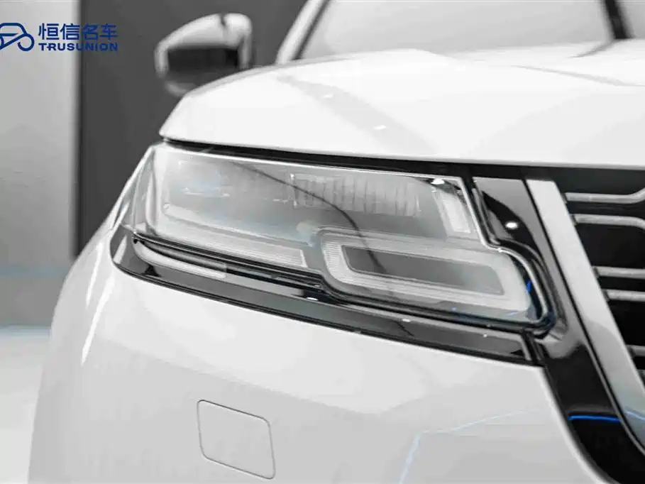 Land Rover Range Rover Velar 2019 250PS R-DYNAMIC S фото 10