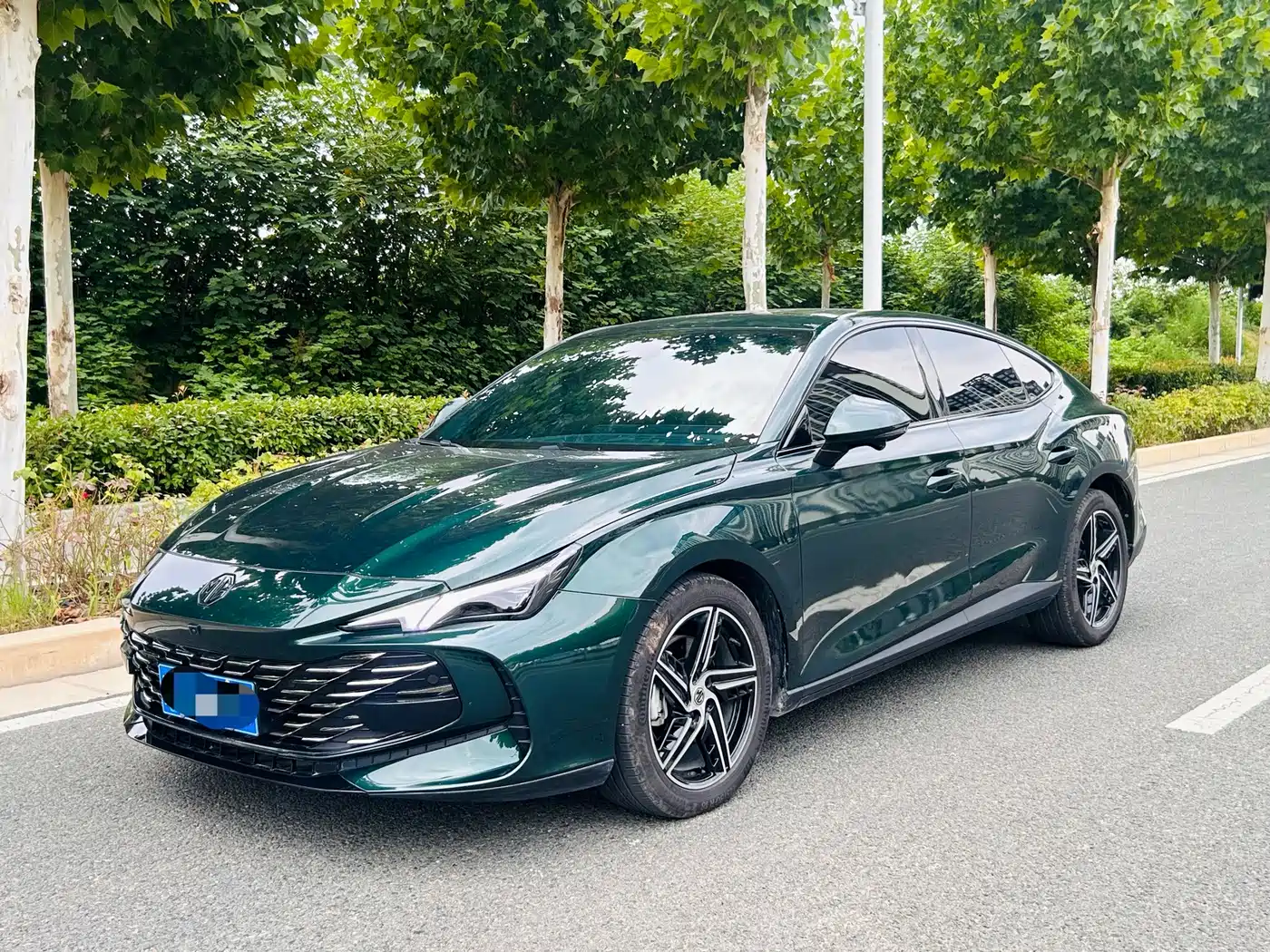 MG MG7